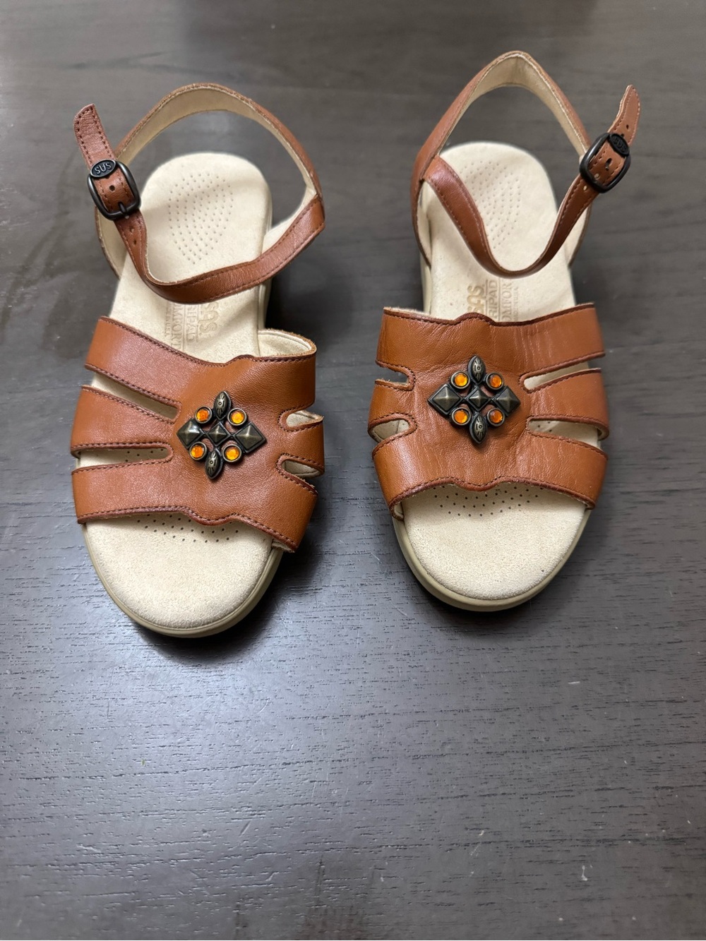 Womans SAS Brown Leather Tripad Comfort Low Wedge Buckle Sandals 7 W